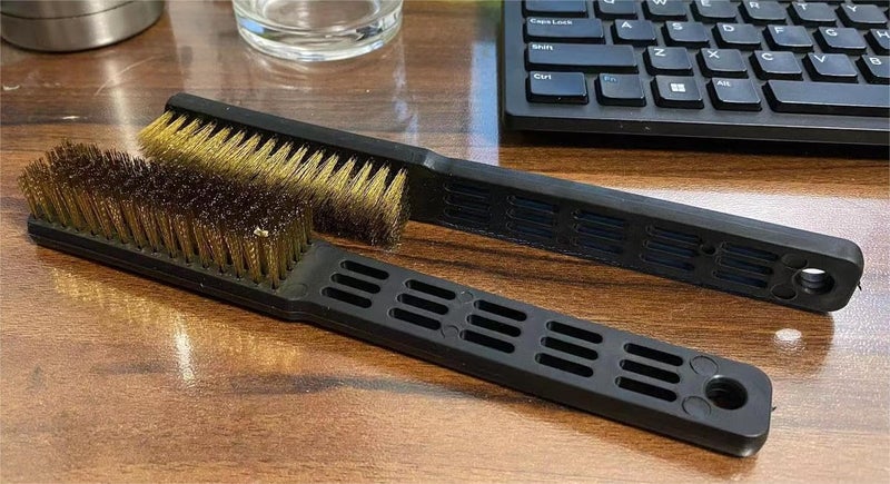 EESC2Y (2-Pack) Bowling Shoe Brushes, Bowling Accessories, Remove Dust Grit Improve The Slide of The Shoe (2) - Image 5